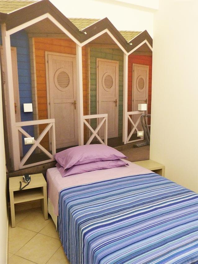Hotel D'Annunzio Каттолика Экстерьер фото