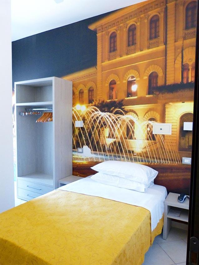 Hotel D'Annunzio Каттолика Экстерьер фото